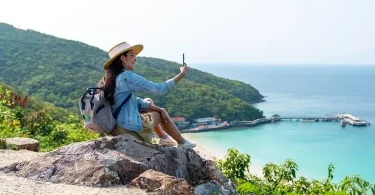 Travel Photography Poses for Beautiful Photos